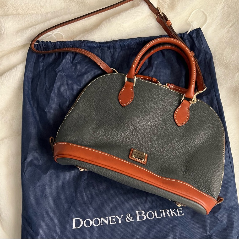 NWOT Dooney & Bourke Smoke Grey Pebble Grain Zip Zip Satchel